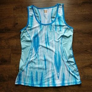 Lucy tech reflective athletic tank size Medium